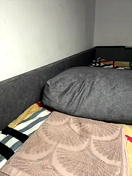 Mikki5P online show from November 15, 7:10 pm