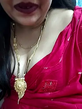 Snapshot of Mayuri77 chatting on February 22, 8:20 pm Mayuri77 online show from February 22, 8:20 pm