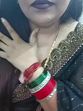 Snapshot of Mayuri77 chatting on October 6, 7:17 am Mayuri77 online show from October 6, 7:17 am