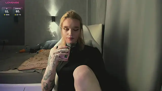 Simona Rain online show from December 4, 12:42 am