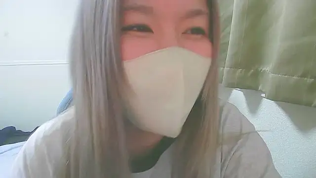 Snapshot of Remi_official chatting on May 29, 9:51 am Remi official online show from May 29, 9:51 am