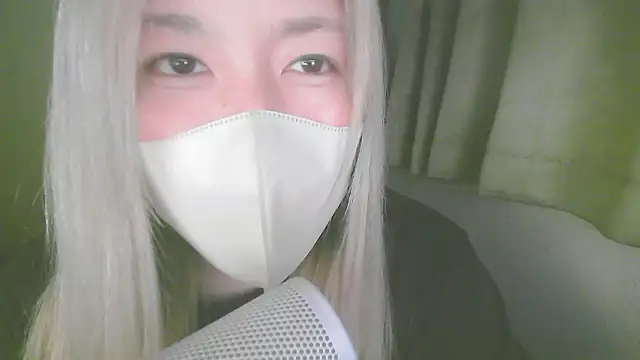 Snapshot of Remi_official chatting on June 25, 1:48 pm Remi official online show from June 25, 1:48 pm