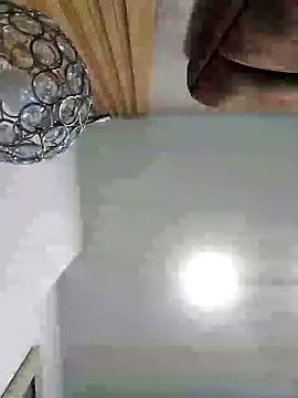 Snapshot of ElizabethWeil chatting on February 13, 12:11 pm ElizabethWeil online show from February 13, 12:11 pm