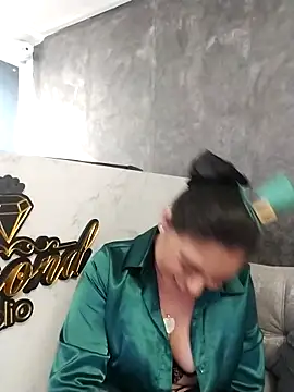 Snapshot of ElizabethWeil chatting on March 17, 2:45 pm ElizabethWeil online show from March 17, 2:45 pm