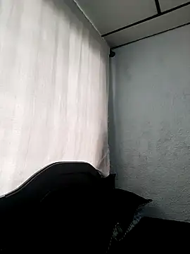 Snapshot of ElizabethWeil chatting on March 17, 7:04 pm ElizabethWeil online show from March 17, 7:04 pm