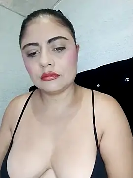 Snapshot of ElizabethWeil chatting on September 20, 2:40 pm ElizabethWeil online show from September 20, 2:40 pm