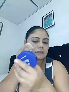 Snapshot of ElizabethWeil chatting on December 3, 11:41 am ElizabethWeil online show from December 3, 11:41 am