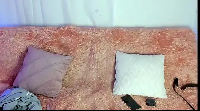 Snapshot of alessandro_2005 chatting on February 9, 7:19 pm alessandro 2005 online show from February 9, 7:19 pm