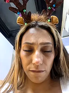 salome drasin online show from December 18, 12:38 am