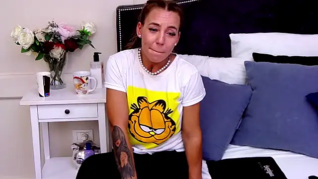 KatyNolan online show from January 26, 12:11 pm