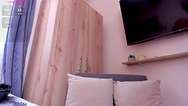 Snapshot of sofiaVelez01 chatting on July 21, 5:15 pm sofiaVelez01 online show from July 21, 5:15 pm
