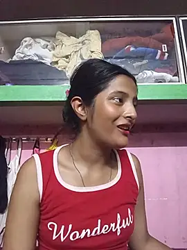 Snapshot of BabySlimmy10 chatting on July 6, 6:43 pm BabySlimmy10 online show from July 6, 6:43 pm