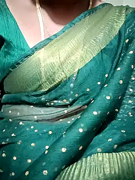 Cute-chinny online show from January 9, 1:56 pm