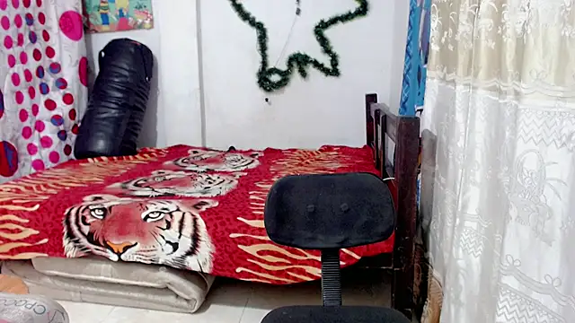 Snapshot of danilo302209 chatting on January 7, 10:52 pm danilo302209 online show from January 7, 10:52 pm