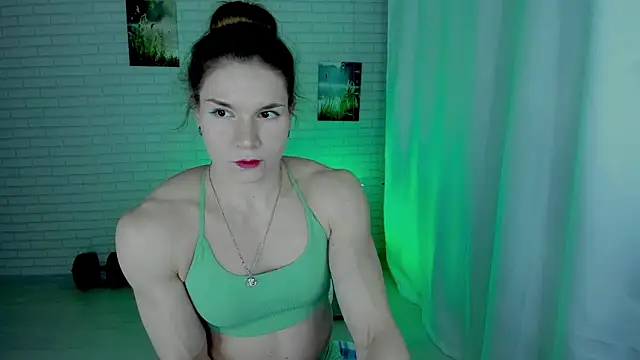 Lisa Ray online show from February 17, 12:40 am