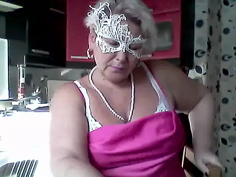 Lisa Suzie online show from March 1, 12:40 pm