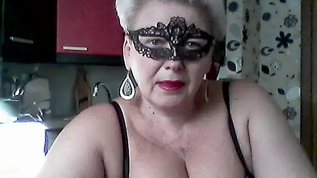 Lisa Suzie online show from March 6, 12:23 pm