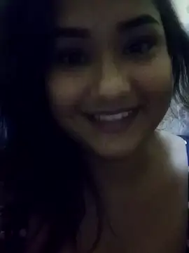 Snapshot of BrendaGirs chatting on January 8, 2:57 am BrendaGirs online show from January 8, 2:57 am