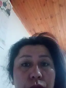 Snapshot of Darly_Gomez chatting on January 4, 12:05 pm Darly Gomez online show from January 4, 12:05 pm