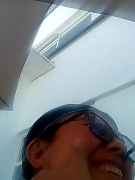 Snapshot of Darly_Gomez chatting on January 9, 3:34 pm Darly Gomez online show from January 9, 3:34 pm