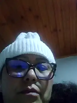 Snapshot of Darly_Gomez chatting on January 28, 3:47 am Darly Gomez online show from January 28, 3:47 am