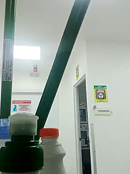 Snapshot of Darly_Gomez chatting on February 9, 11:47 am Darly Gomez online show from February 9, 11:47 am