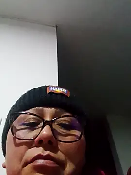 Snapshot of Darly_Gomez chatting on February 28, 4:32 am Darly Gomez online show from February 28, 4:32 am