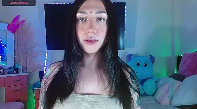 Snapshot of karla_zambrano chatting on December 17, 7:15 pm karla zambrano online show from December 17, 7:15 pm