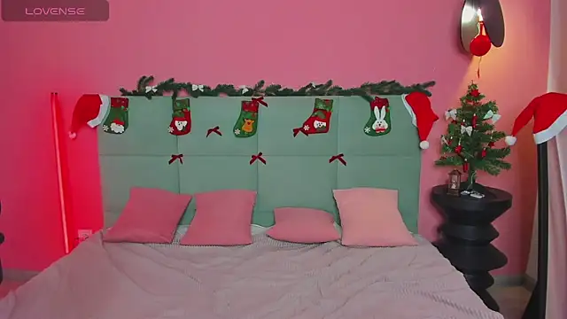 BeatriceReeves online show from January 7, 1:19 am