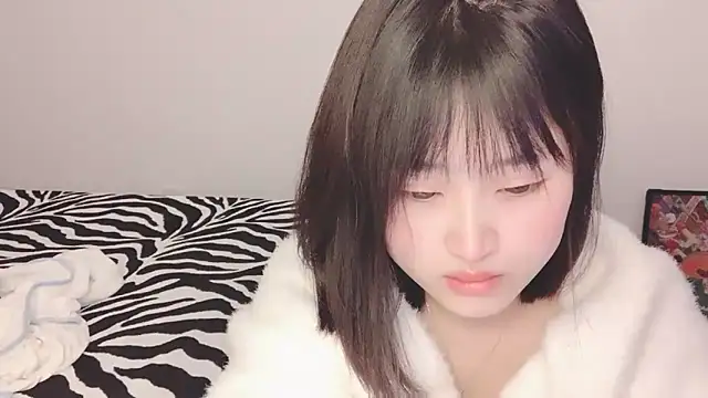 Snapshot of ffccvjsexx chatting on January 10, 3:27 pm ffccvjsexx online show from January 10, 3:27 pm