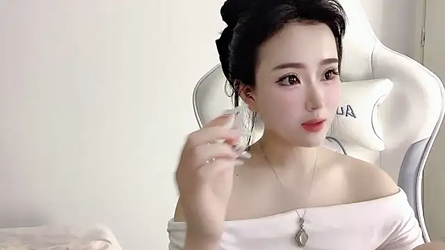 Snapshot of ffccvjsexx chatting on September 30, 6:35 pm ffccvjsexx online show from September 30, 6:35 pm