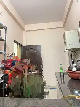 Snapshot of HoneyBearCpl chatting on January 7, 1:46 pm HoneyBearCpl online show from January 7, 1:46 pm