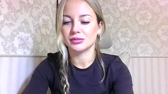 Snapshot of jennifer838 chatting on October 8, 2:58 pm jennifer838 online show from October 8, 2:58 pm