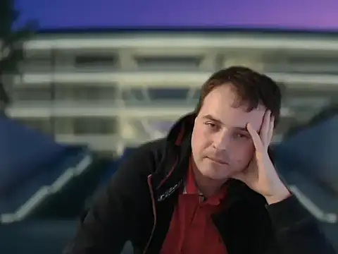 CuteMan33 online show from November 2, 6:05 am