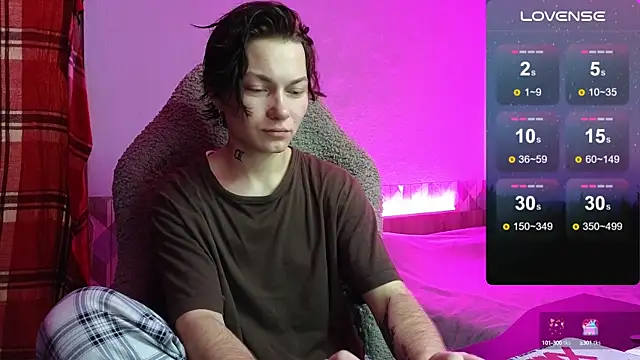 esajukyy online show from October 16, 2:07 pm