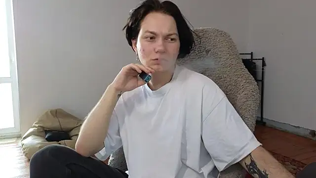 esajukyy online show from July 7, 6:38 am
