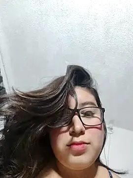 Snapshot of Savinneexotic chatting on September 15, 12:21 am Savinneexotic online show from September 15, 12:21 am