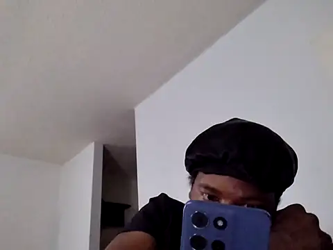 Snapshot of sheslopheroxxx chatting on August 9, 11:42 pm sheslopheroxxx online show from August 9, 11:42 pm