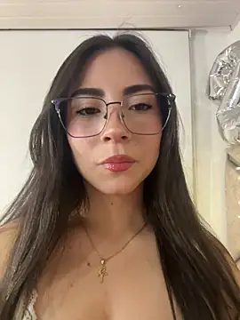 Melody 04 online show from April 12, 1:10 am