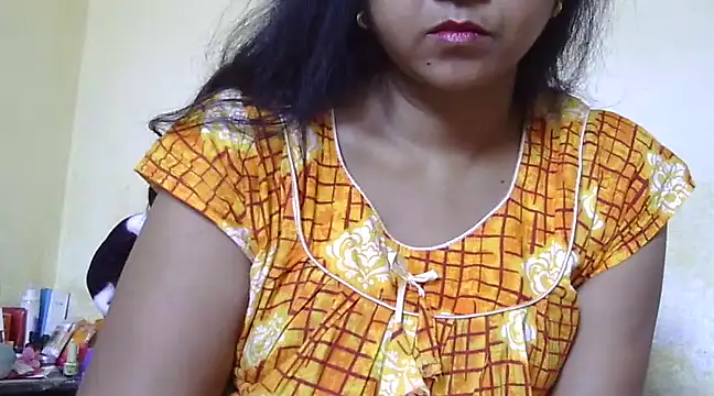 Snapshot of Suhana-sapna chatting on February 15, 4:14 am Suhana-sapna online show from February 15, 4:14 am