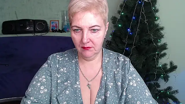 Sandra Snow online show from December 26, 6:33 pm