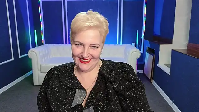 Sandra Snow online show from January 29, 5:56 pm