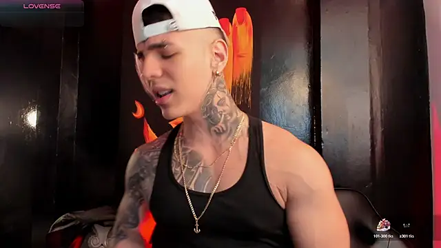 Flynn Riider online show from February 13, 5:42 pm