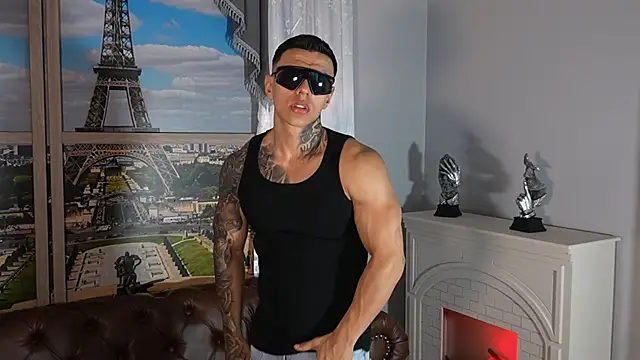 Snapshot of Flynn_Riider chatting on May 24, 2:33 pm Flynn Riider online show from May 24, 2:33 pm