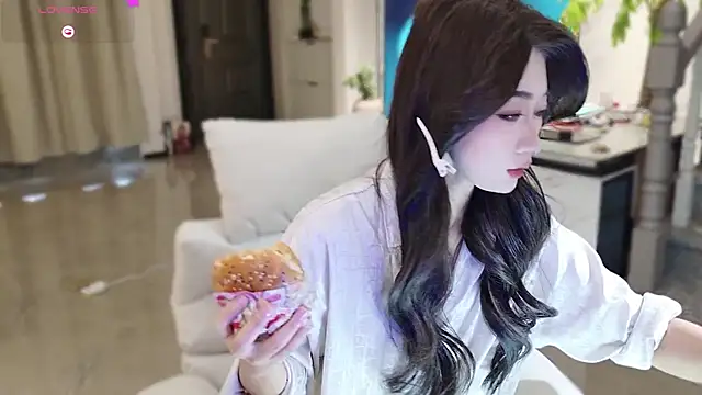 pinnnnnnk online show from February 11, 11:43 pm