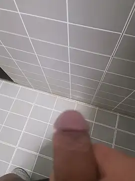 Snapshot of thanos65432 chatting on February 18, 4:26 pm thanos65432 online show from February 18, 4:26 pm