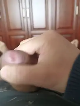 Snapshot of thanos65432 chatting on February 25, 6:25 am thanos65432 online show from February 25, 6:25 am