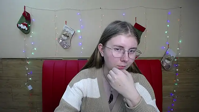 Snapshot of RysaKosaYlya chatting on December 21, 12:38 pm RysaKosaYlya online show from December 21, 12:38 pm