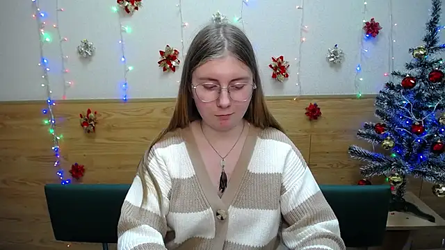 Snapshot of RysaKosaYlya chatting on December 24, 3:37 pm RysaKosaYlya online show from December 24, 3:37 pm