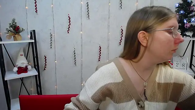 Snapshot of RysaKosaYlya chatting on December 28, 6:17 am RysaKosaYlya online show from December 28, 6:17 am